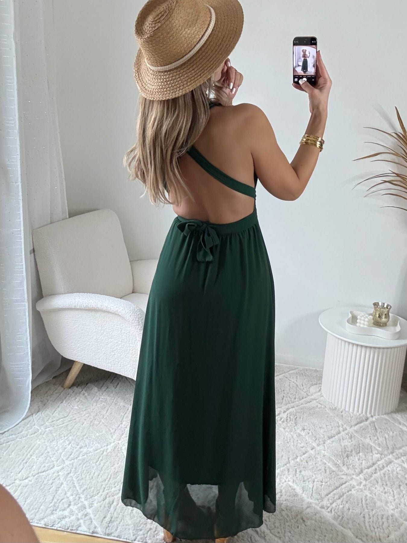 Robe longue vert foncé Valentina dos croisé taille unique, robe élégante fluide pour cérémonie et été – Easy Dressing