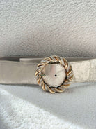 Ceinture dorée élastique femme grande taille avec boucle torsadée chic