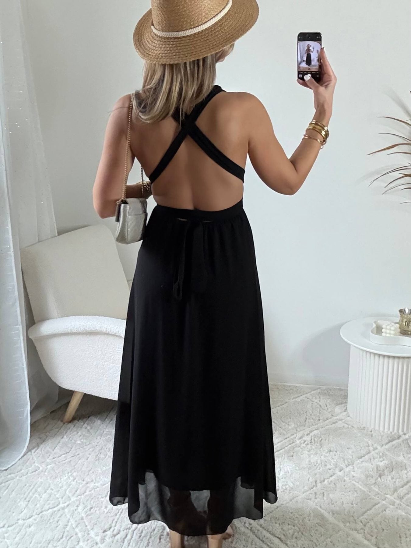 Robe longue noire Valentina dos croisé taille unique, robe élégante fluide pour cérémonie et été – Easy Dressing