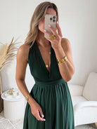 Robe longue vert foncé Valentina dos croisé taille unique, robe élégante fluide pour cérémonie et été – Easy Dressing